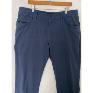Travis Mathew Prestige Lifestyle Performance Slack Pants size 38 stretch‎ waist